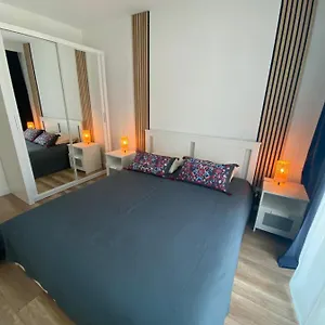 https://angel-apartament.hotelswroclaw.com
