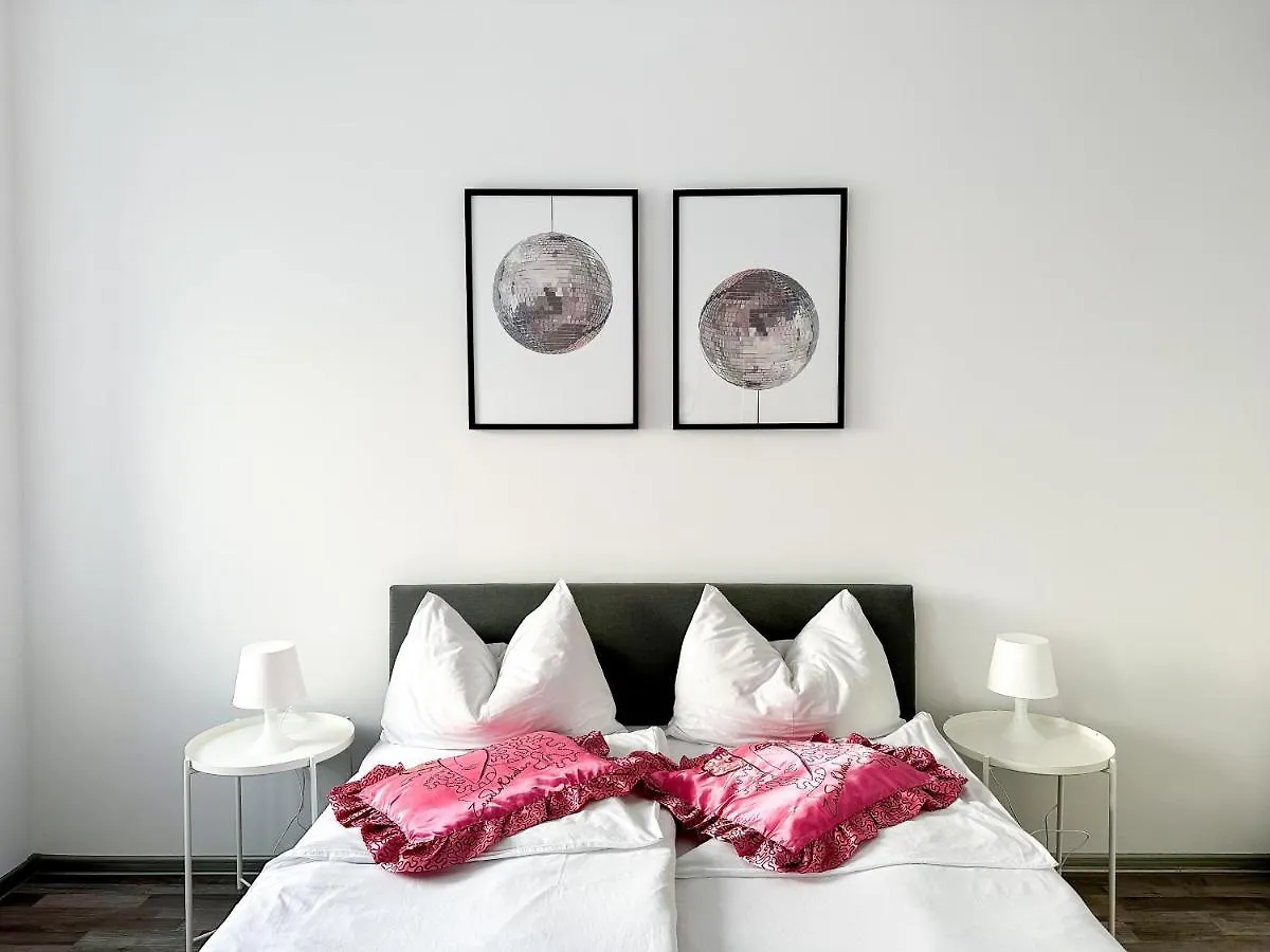 Comfy Apartments At Siebertgasse Vienna