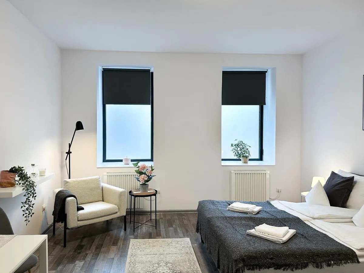 Comfy Apartments At Siebertgasse Viyana