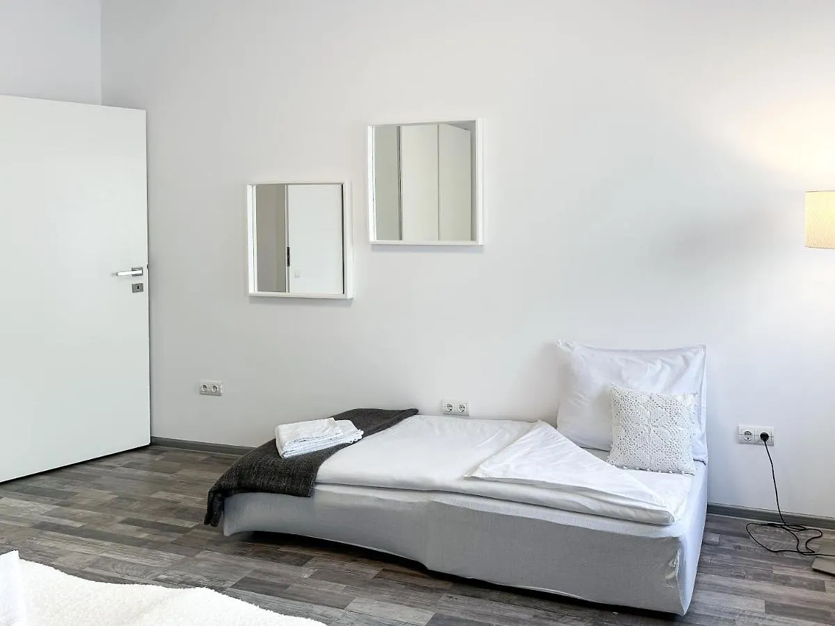 Comfy Apartments At Siebertgasse Viyana
